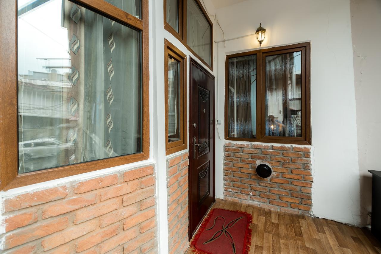 Ferienwohnung Gabi'S House Tbilisi Exterior foto